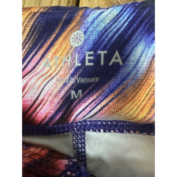 Athleta Muti Colored Cropped Capri Workout Leggings Size Medium - Picture 5 of 6